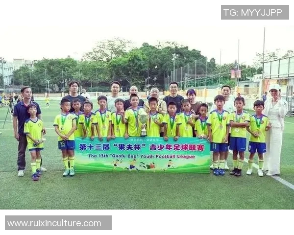 足球记嗨带你领略世界足球盛宴尽享激情与荣耀的精彩瞬间